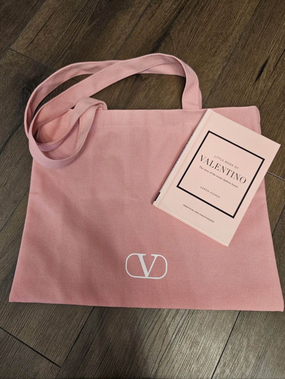 NEW Valentino Pink Canvas Promo Tote Bag + Valentino House Book Of Fashion